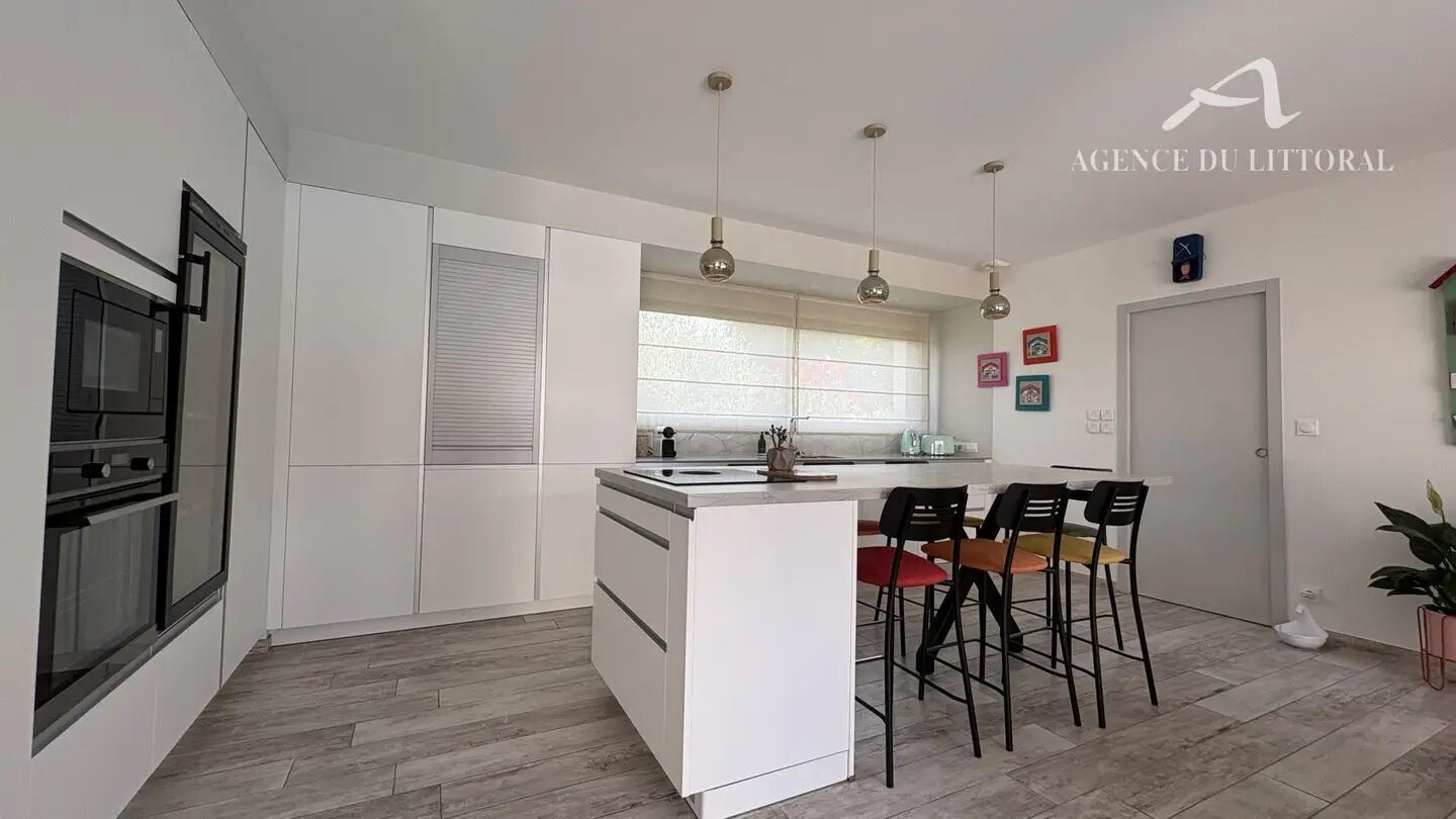 Maison à vendre, 171m², Arès