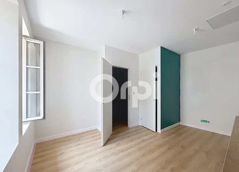 Appartement à louer, 28m², Brive-la-Gaillarde