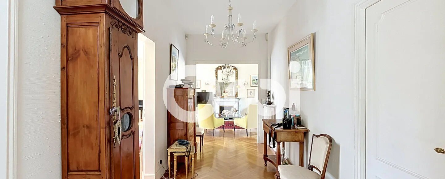 Maison à vendre, 205m², Brive-la-Gaillarde
