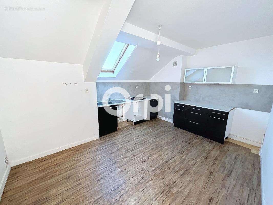 Appartement à vendre, 74m², Brive-la-Gaillarde