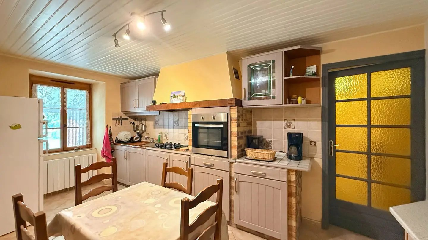 Maison à vendre, 106m², Sardieu