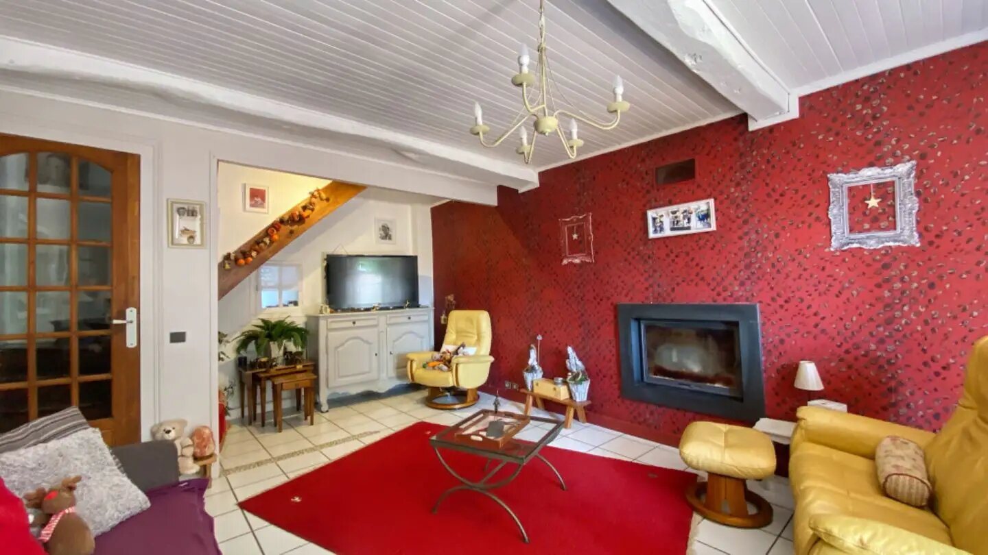 Maison à vendre, 245m², Brézins
