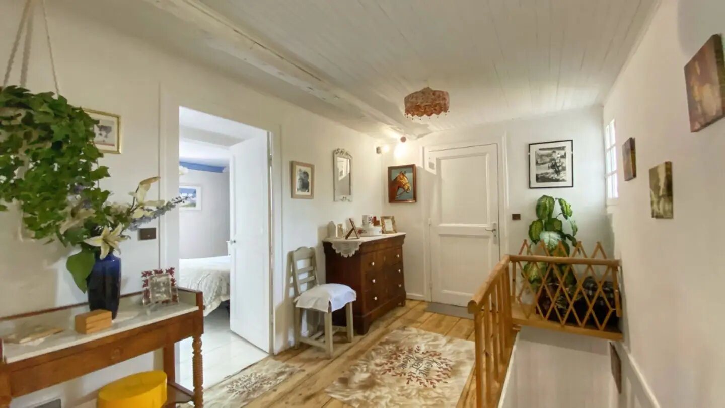 Maison à vendre, 245m², Brézins