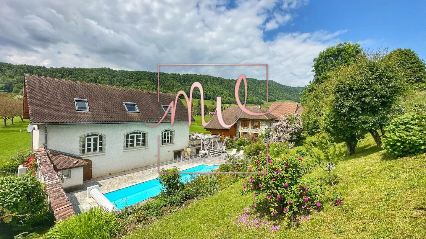 Maison à vendre, 325m², Saint-Aupre