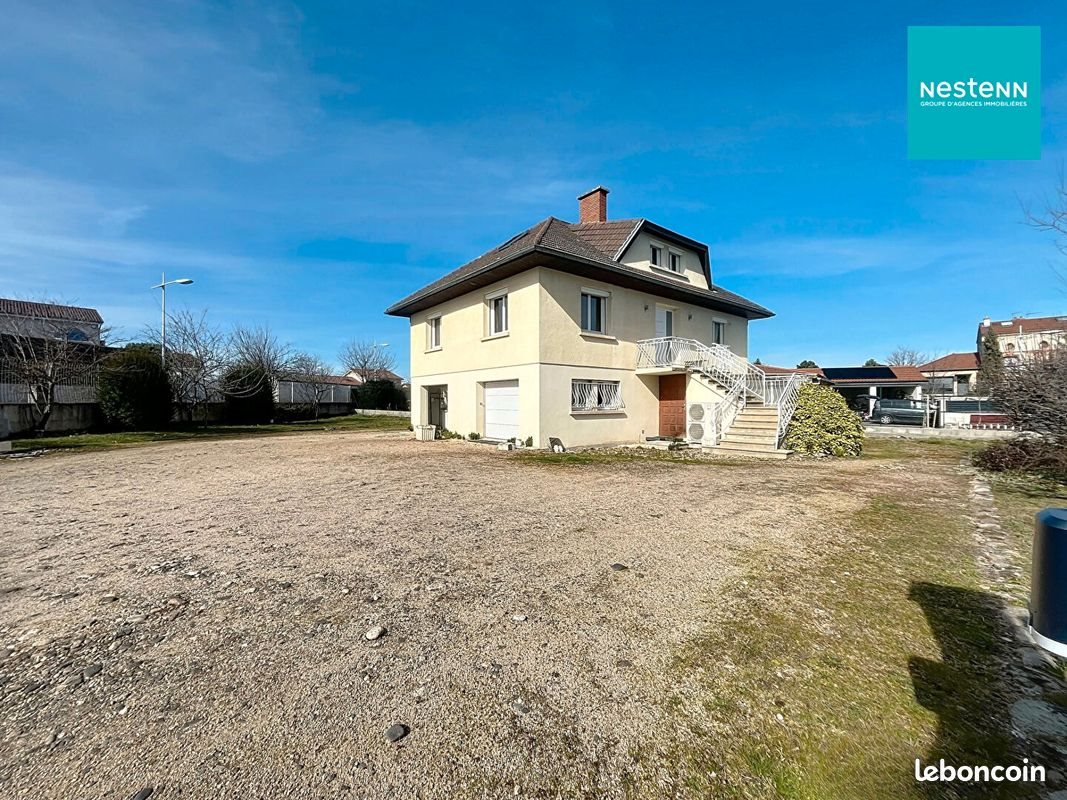 Maison à vendre, 189m², Saint-Just-Saint-Rambert