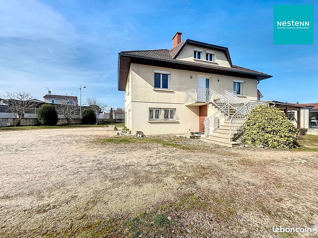 Maison à vendre, 189m², Saint-Just-Saint-Rambert