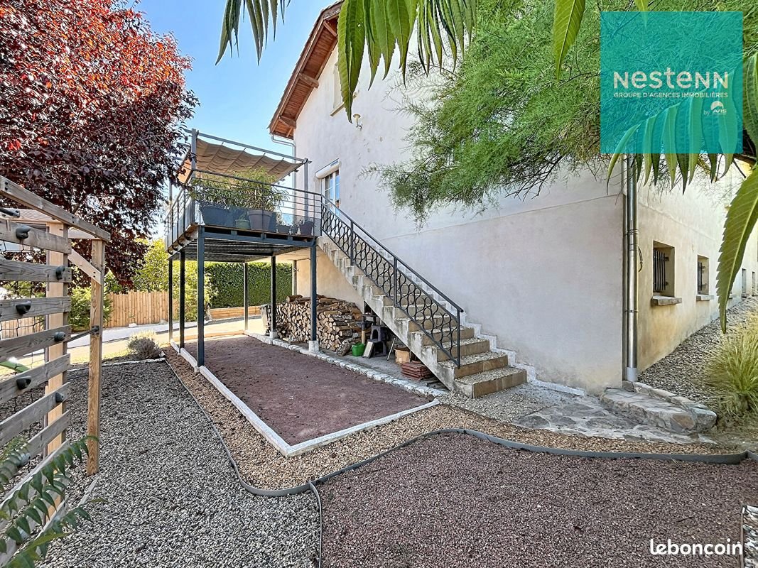 Maison à vendre, 168m², Saint-Romain-le-Puy