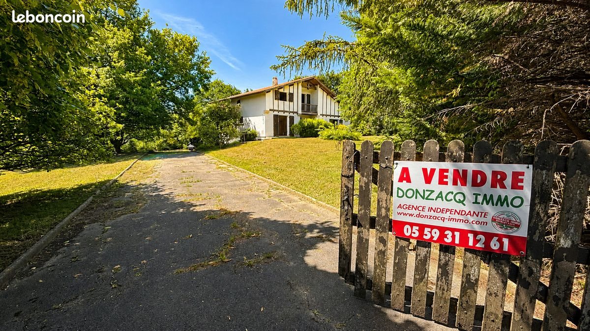 Maison à vendre, 198m², Briscous