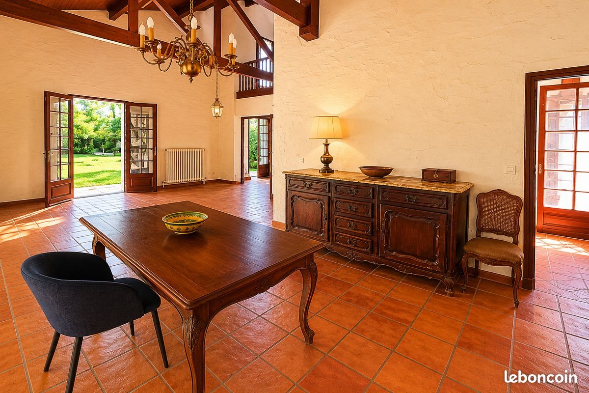 Maison à vendre, 198m², Briscous