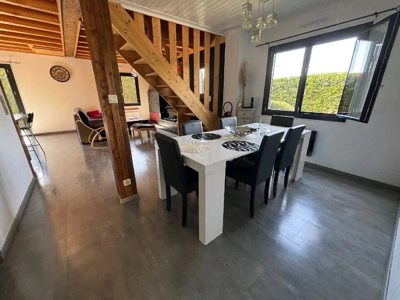 Maison à vendre, 103m², Saint-Cergues