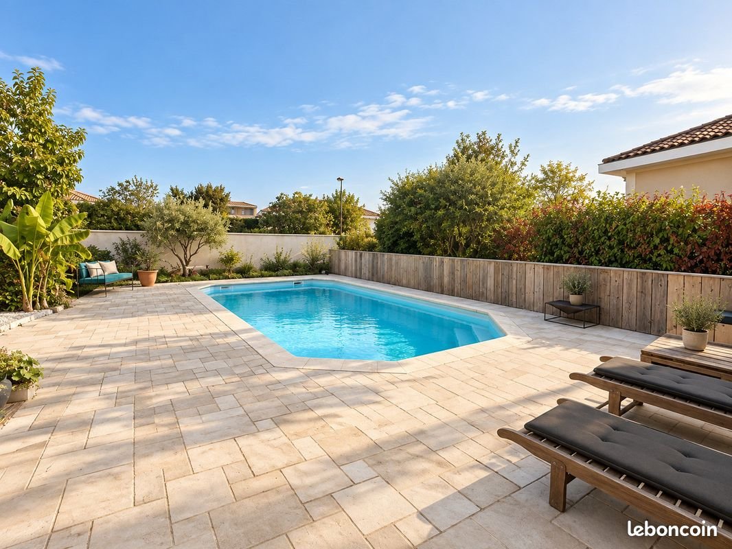 Maison à vendre, 194m², Saint-Louis-de-Montferrand