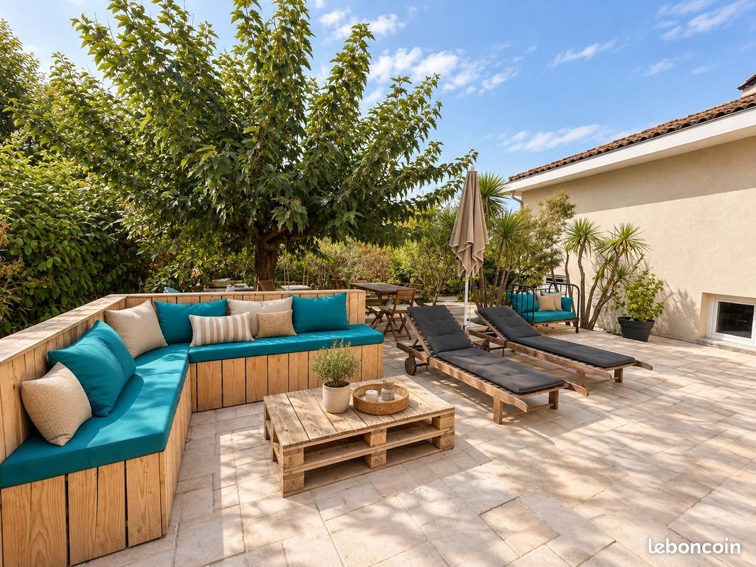Maison à vendre, 194m², Saint-Louis-de-Montferrand