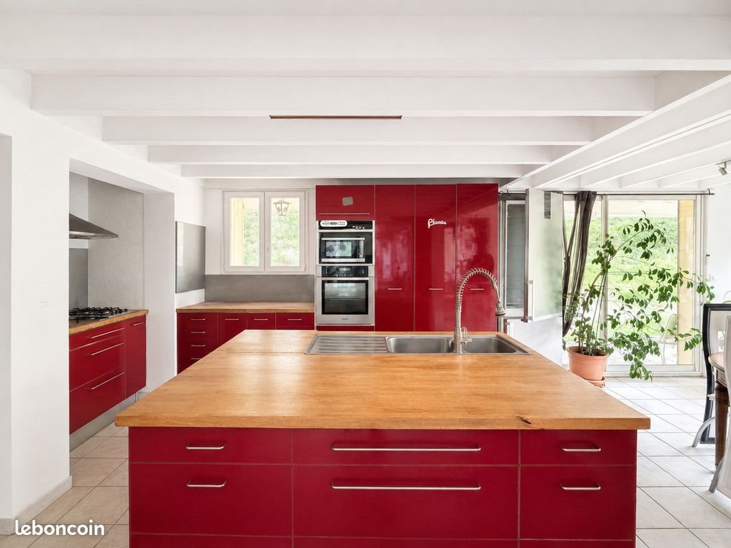 Maison à vendre, 191m², Targon