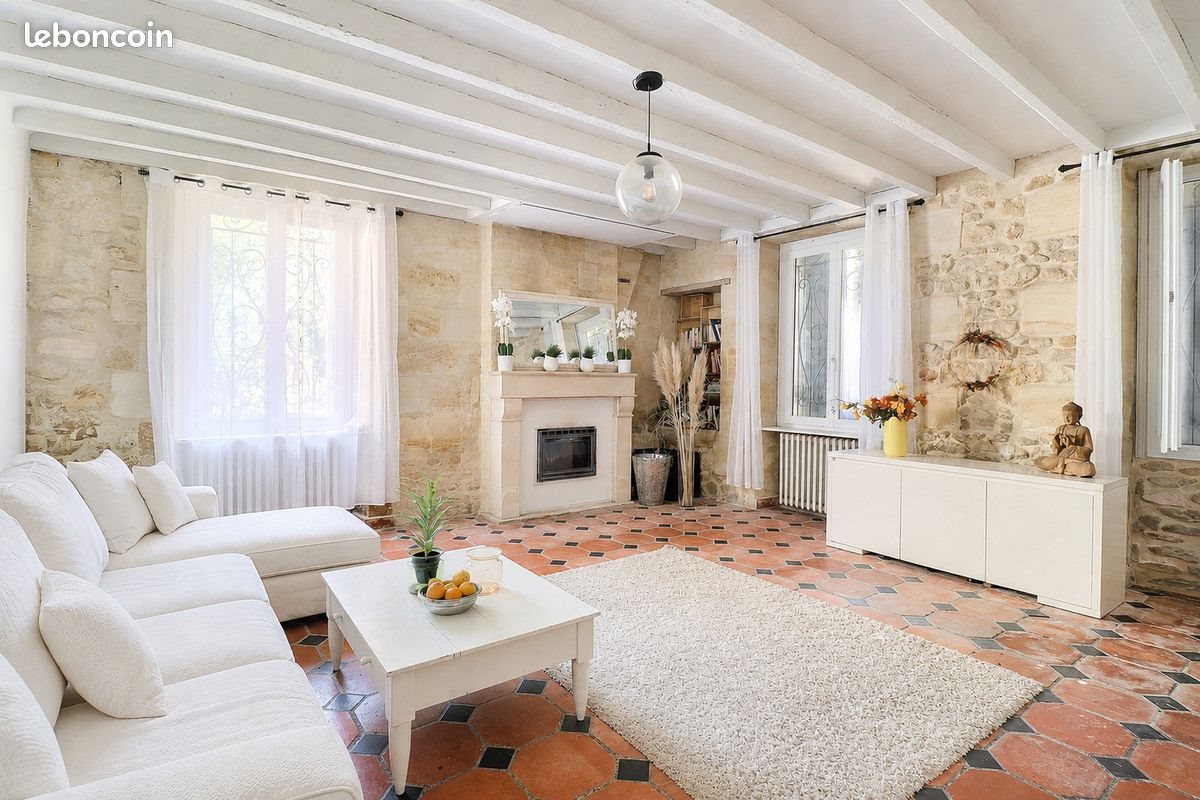 Maison à vendre, 438m², Carignan-de-Bordeaux