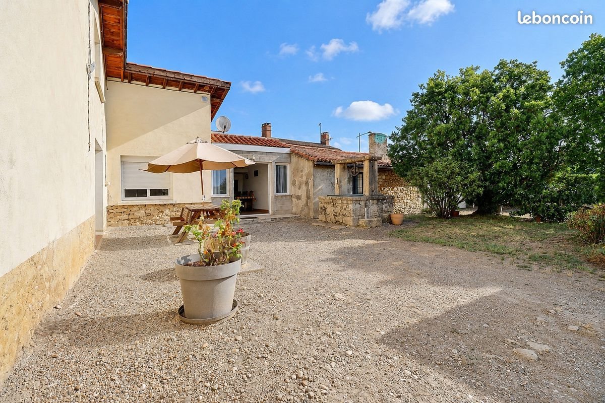 Maison à vendre, 128m², Saint-Pierre-de-Mons
