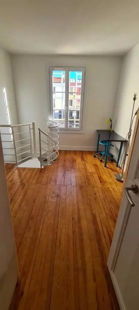 Appartement à louer, 29m², Levallois-Perret