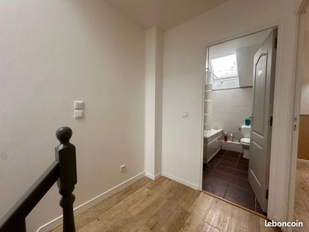 Appartement à louer, 64m², Favières