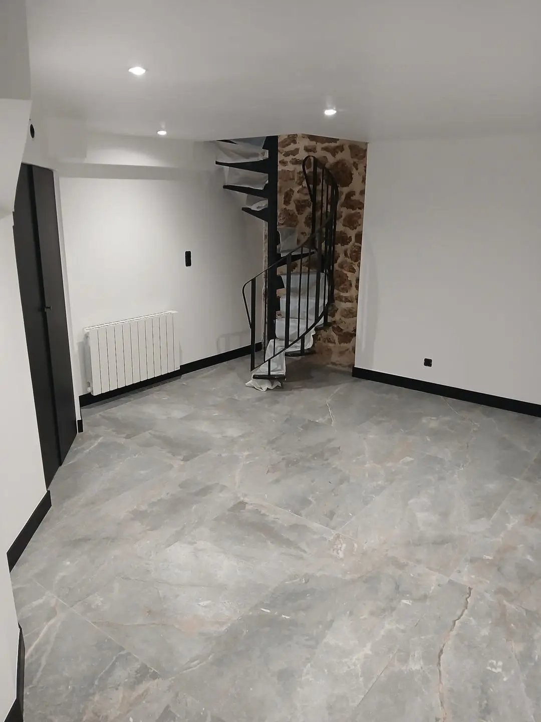 Appartement à louer, 40m², Suresnes