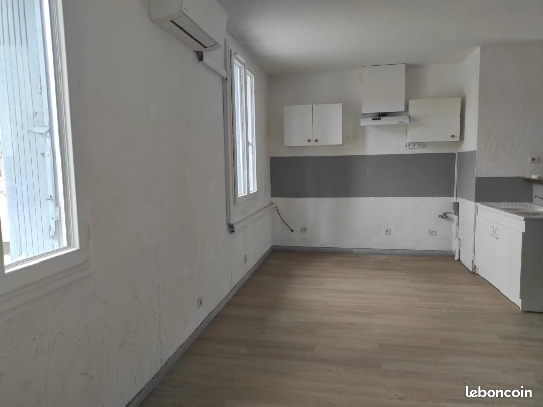 Maison à vendre, 101m², Arcambal