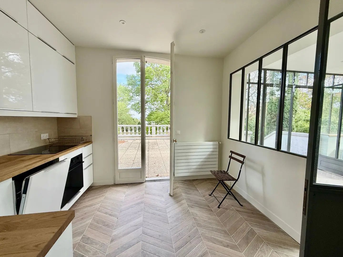 Appartement à louer, 181m², Meudon