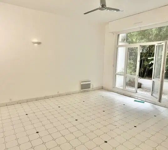 Appartement à louer, 45m², Paris 20ème
