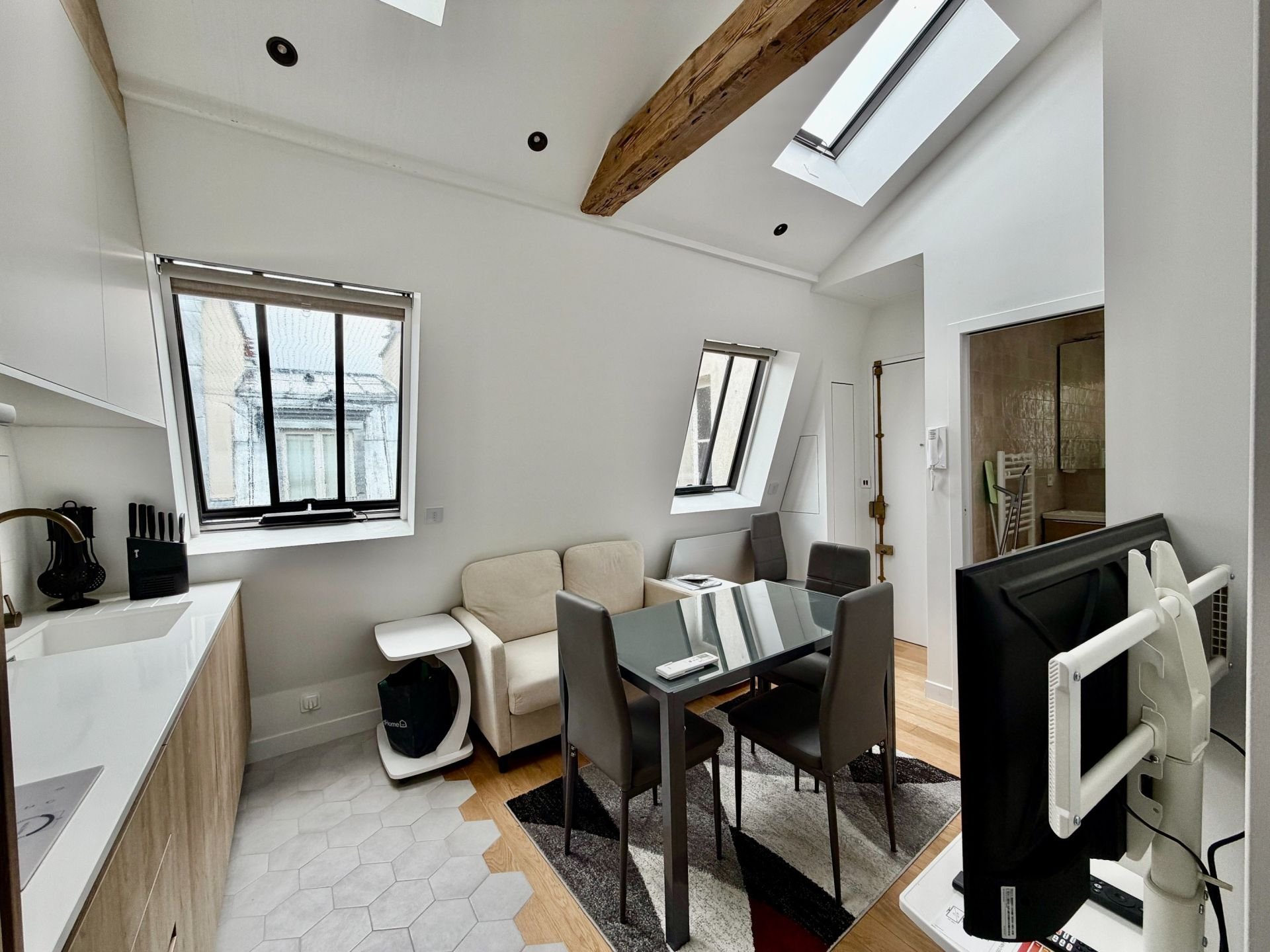 Appartement à louer, 19m², Paris 7ème