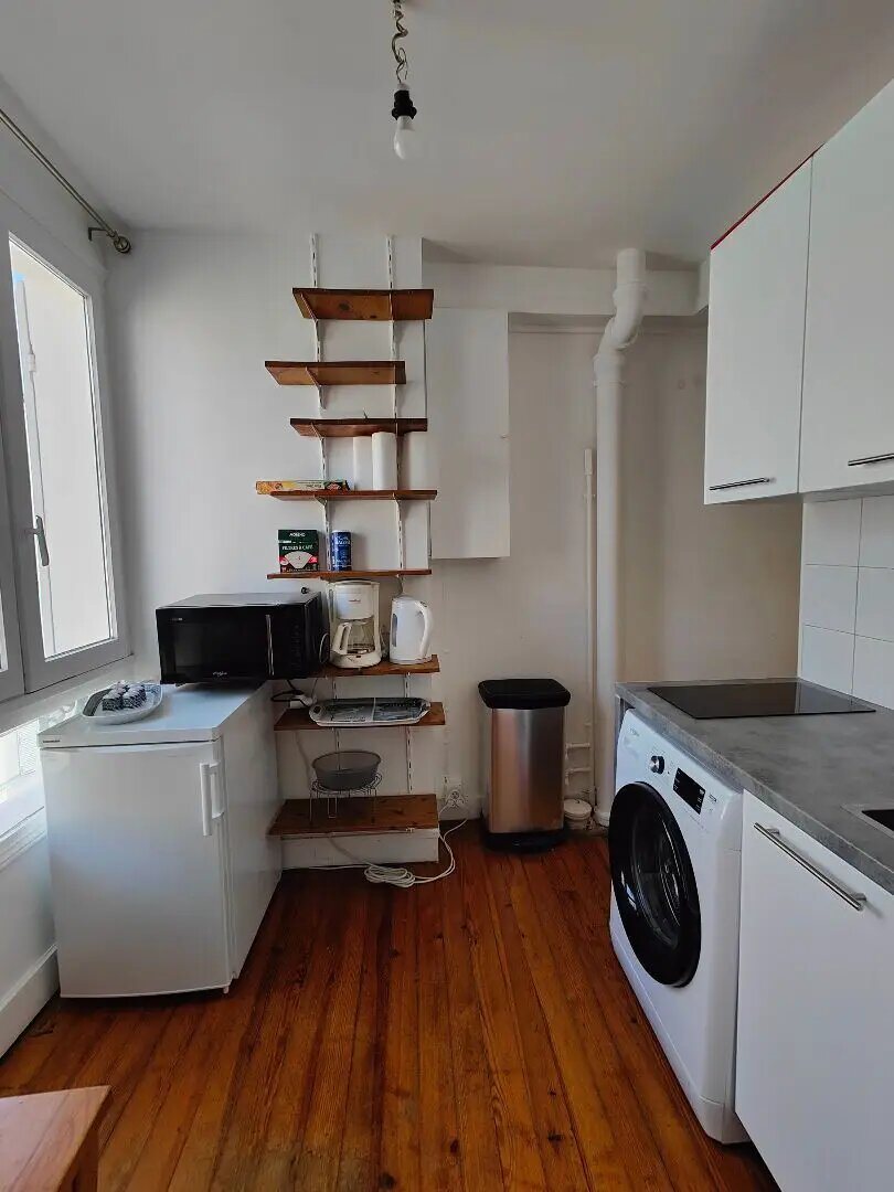 Appartement à louer, 23m², Paris 7ème
