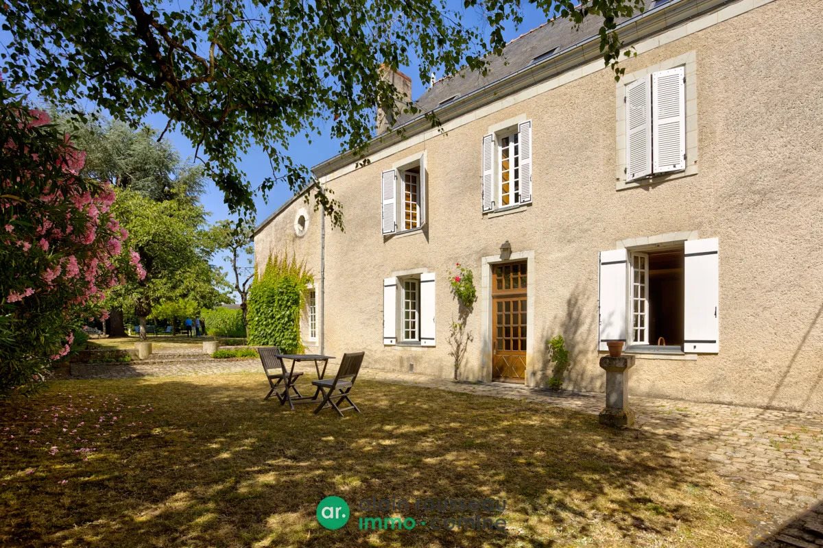 Maison à vendre, 321m², Angers
