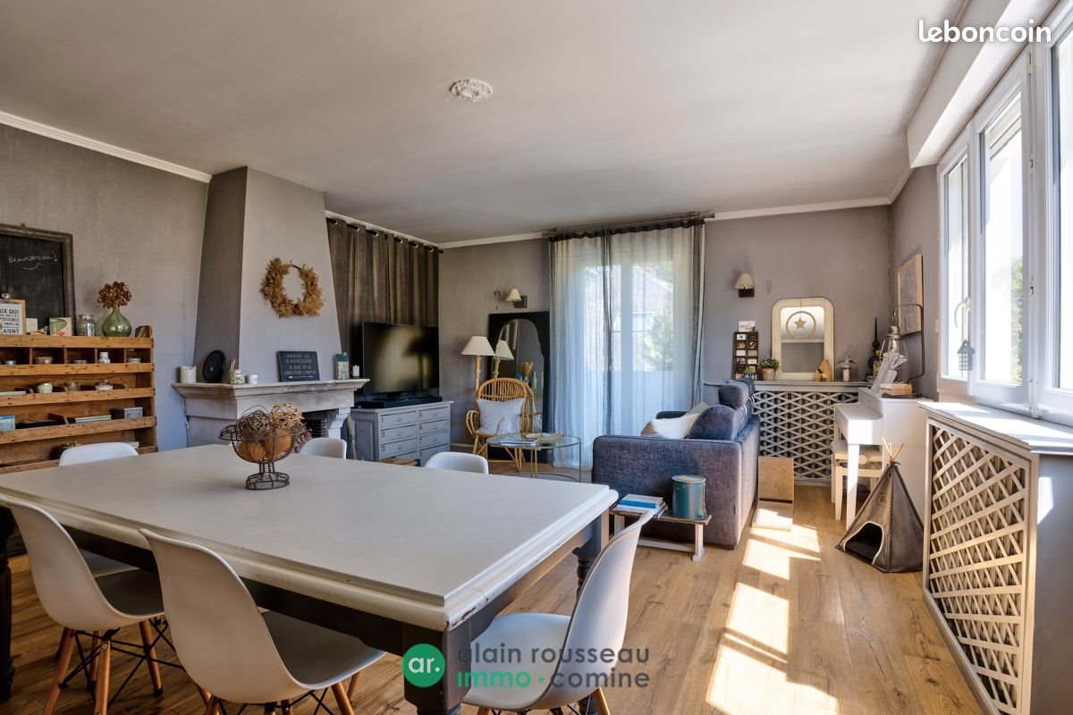 Maison à vendre, 227m², Avrillé