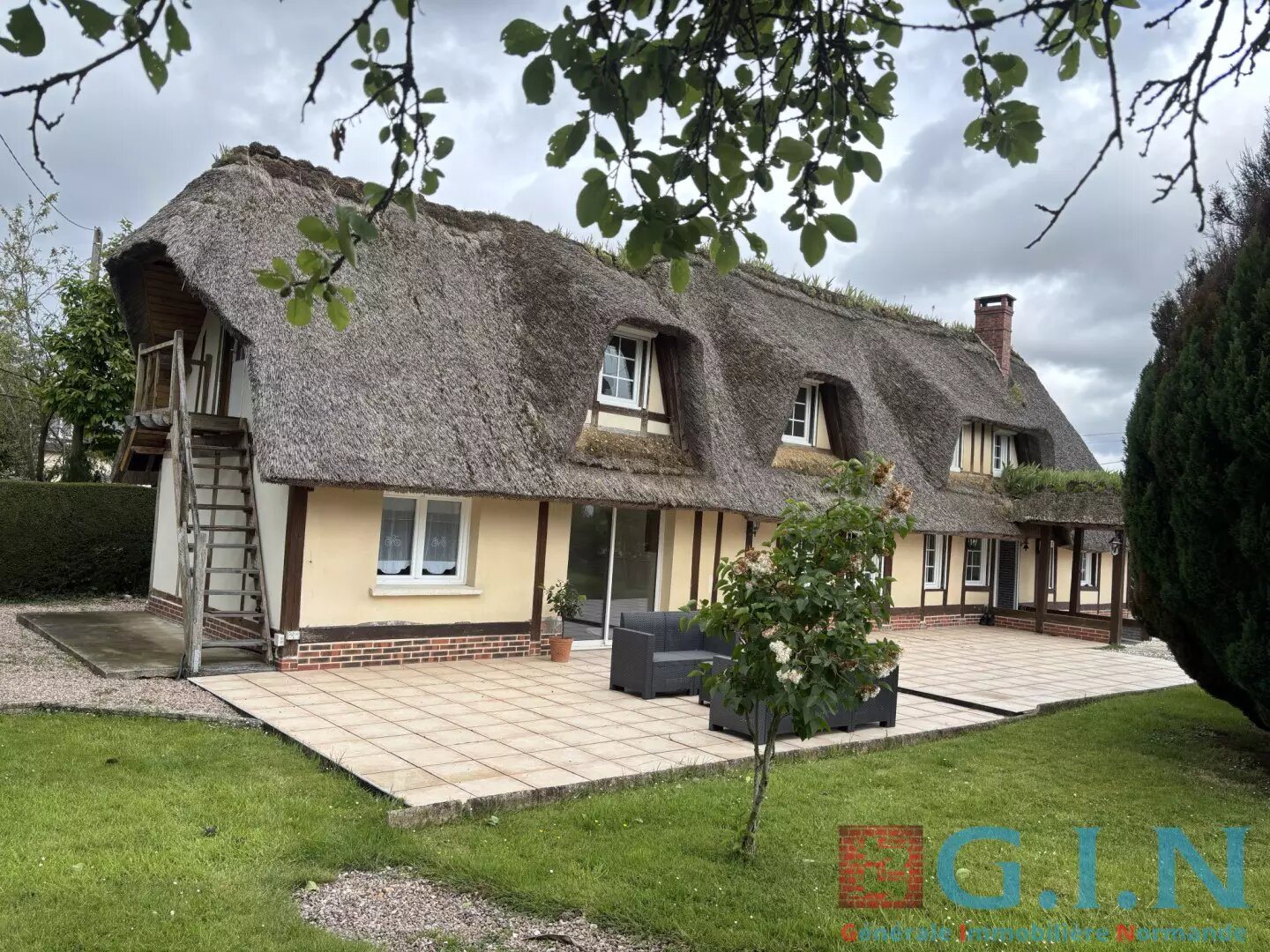Maison à vendre, 120m², Bourneville-Sainte-Croix