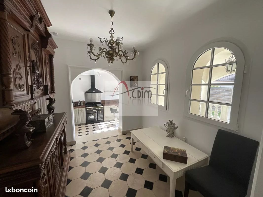 Maison à louer, 164m², Dammarie-les-Lys