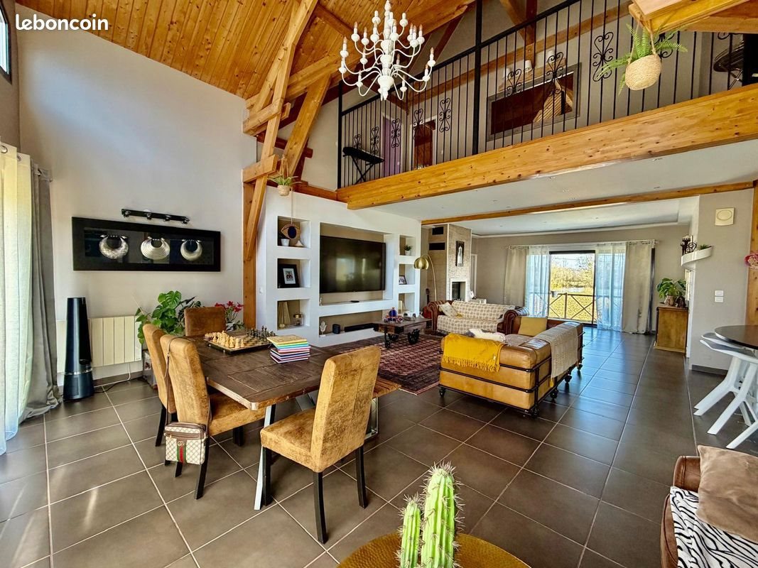 Maison à vendre, 190m², Précy-sur-Marne