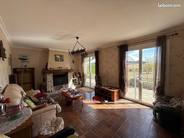 Maison à vendre, 92m², Saint-Mars-Vieux-Maisons