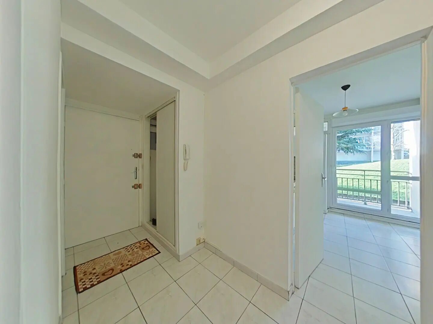 Appartement à louer, 35m², Fontenay-le-Fleury