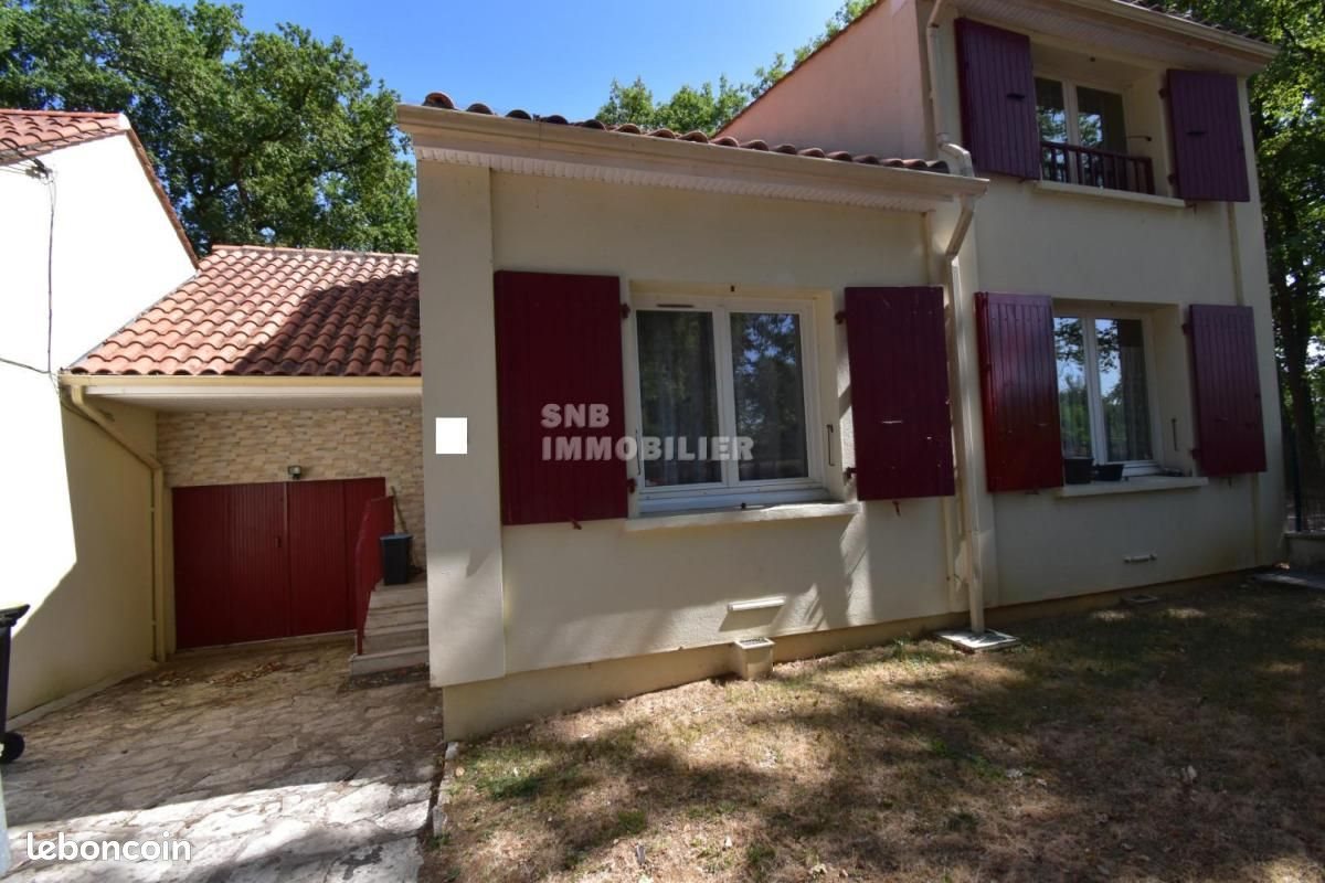 Maison à vendre, 117m², Angoulême