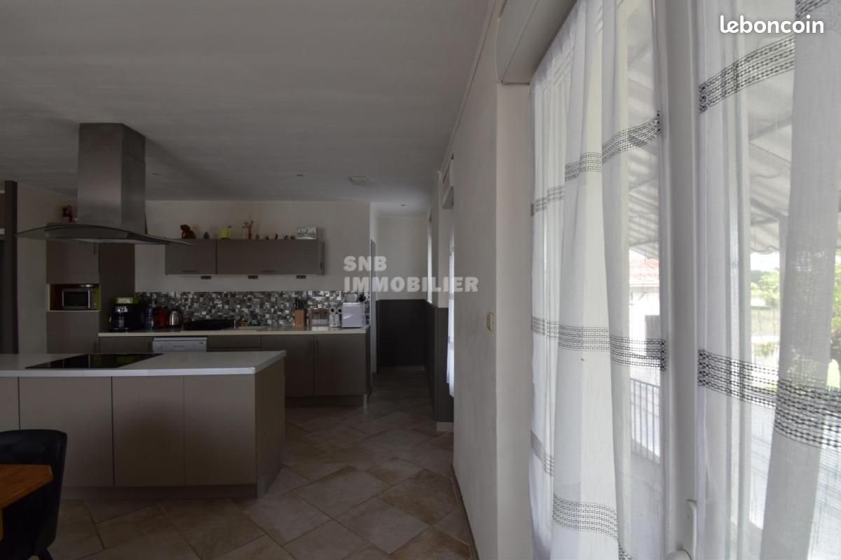 Maison à vendre, 213m², Linars