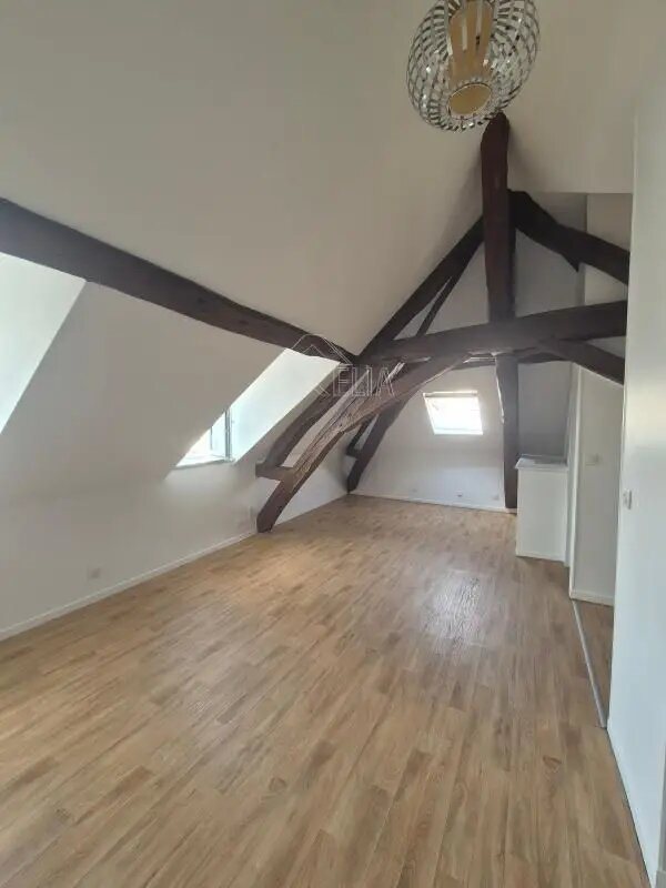 Appartement à louer, 26m², Mantes-la-Jolie