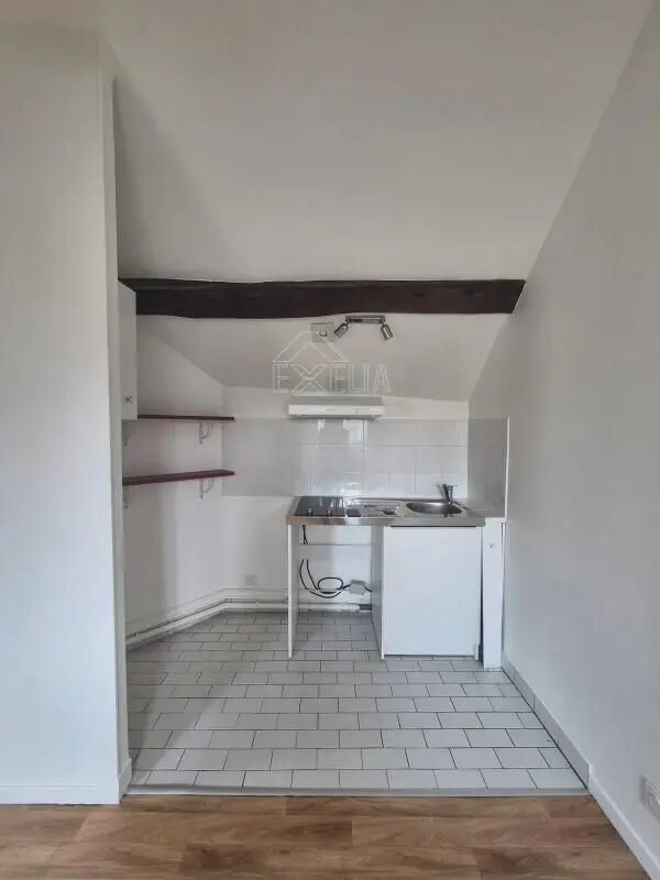 Appartement à louer, 26m², Mantes-la-Jolie