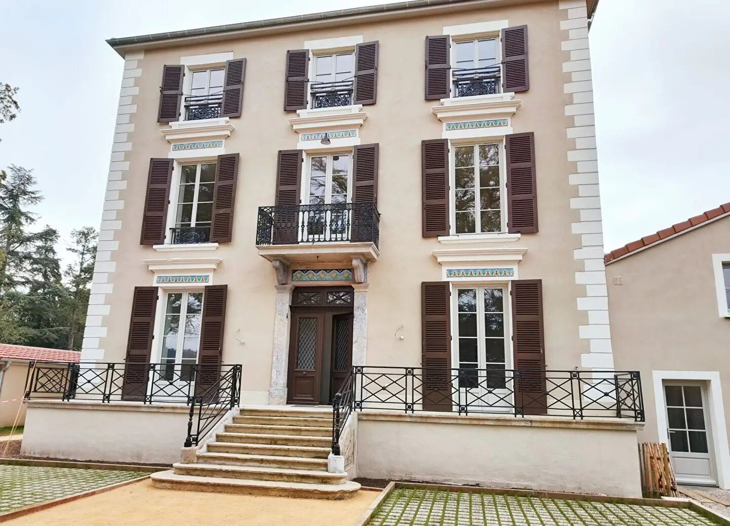 Appartement à louer, 118m², Albigny-sur-Saône