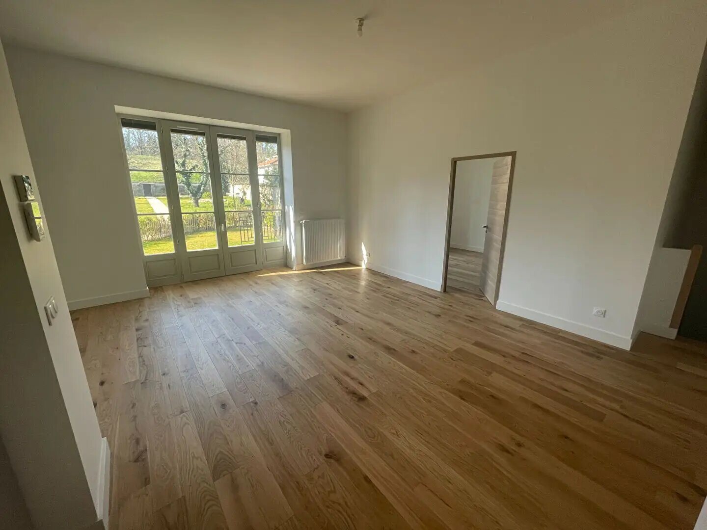 Appartement à louer, 118m², Albigny-sur-Saône