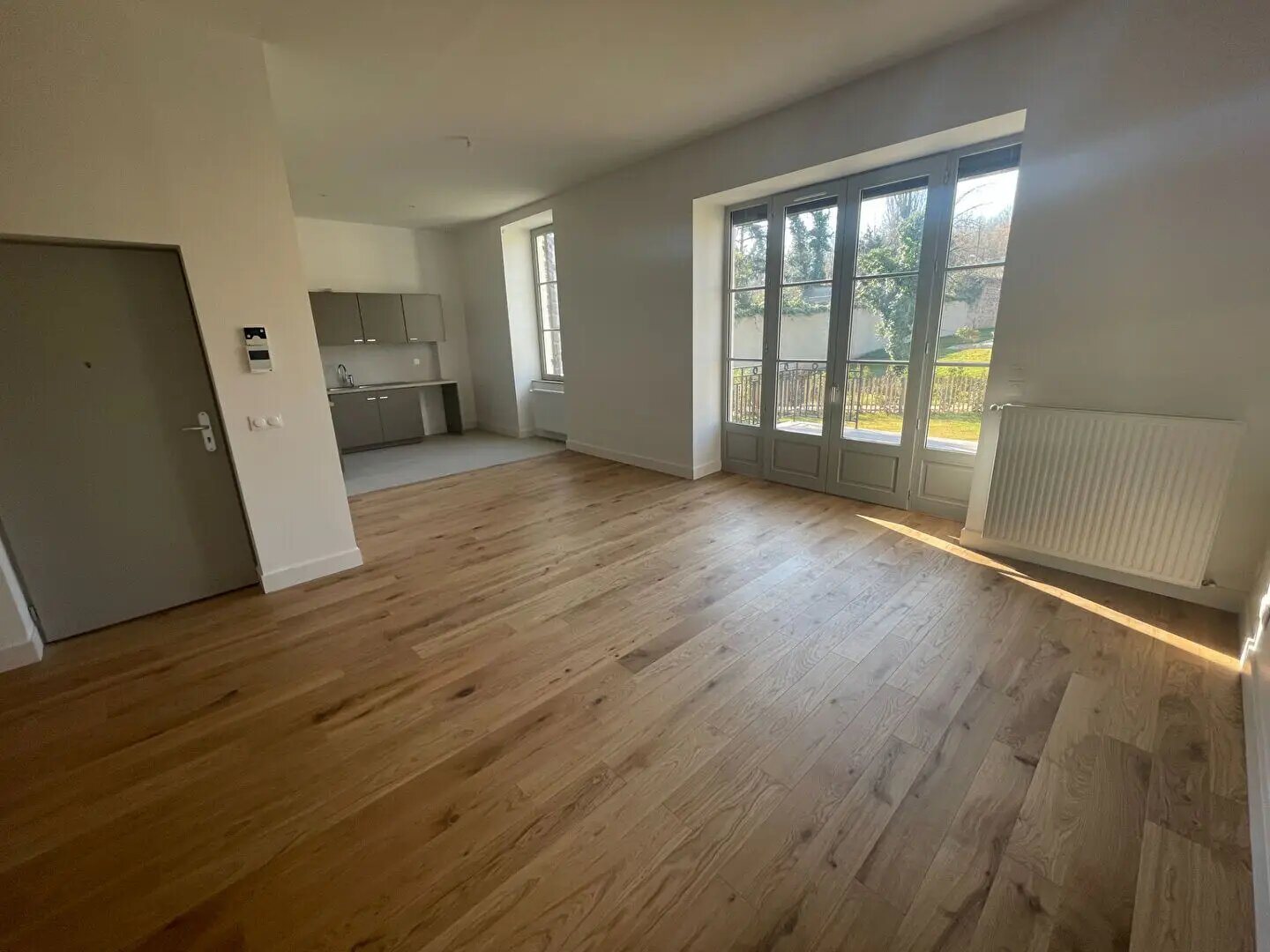 Appartement à louer, 118m², Albigny-sur-Saône