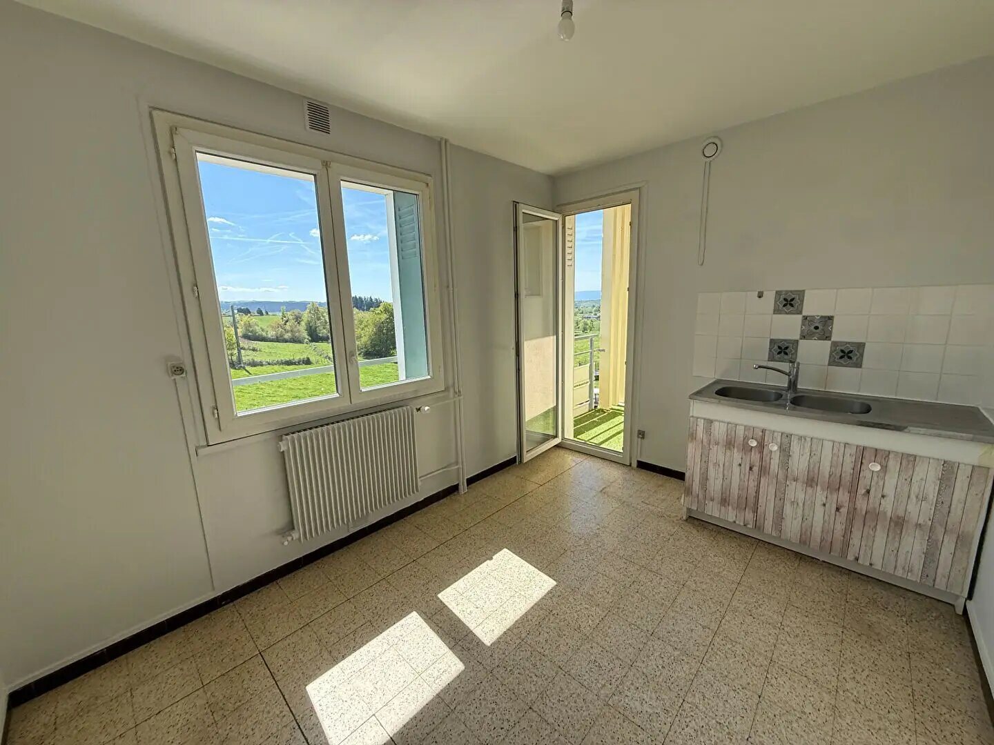 Appartement à louer, 88m², Saint-Just-la-Pendue