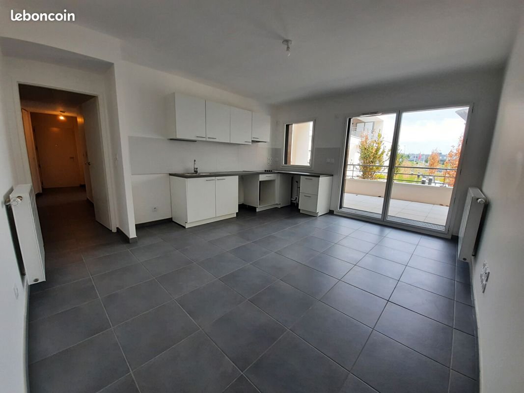 Appartement à louer, 50m², Vénissieux