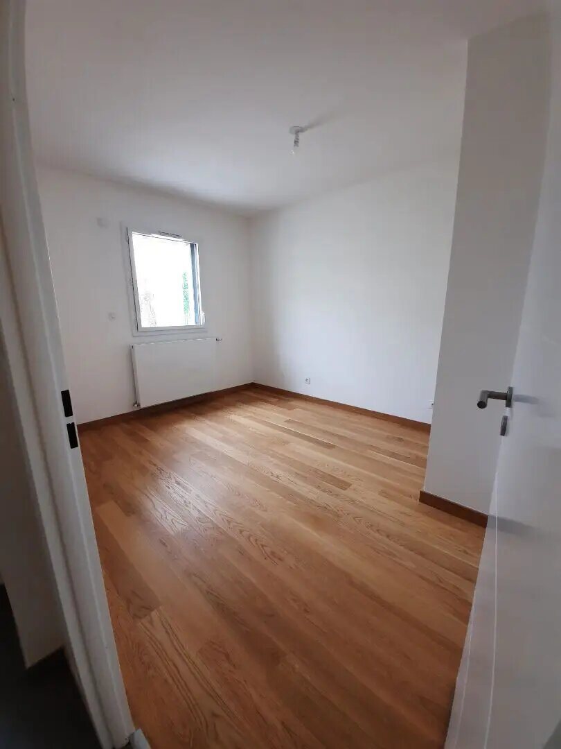 Appartement à louer, 49m², Vénissieux