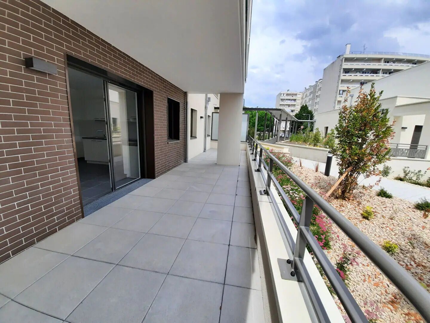 Appartement à louer, 49m², Vénissieux