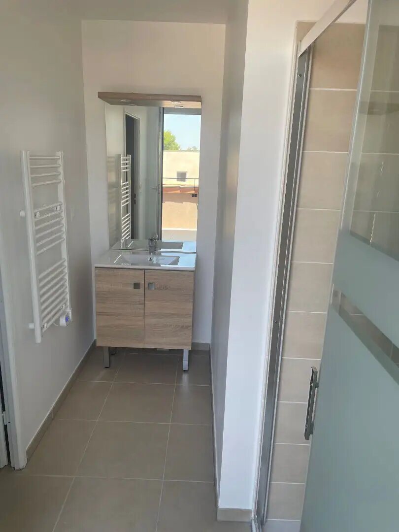Appartement à louer, 39m², Nîmes