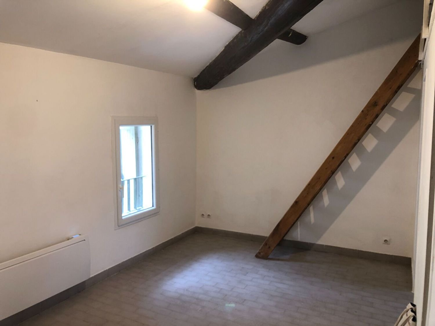 Appartement à louer, 24m², Saint-Chamas