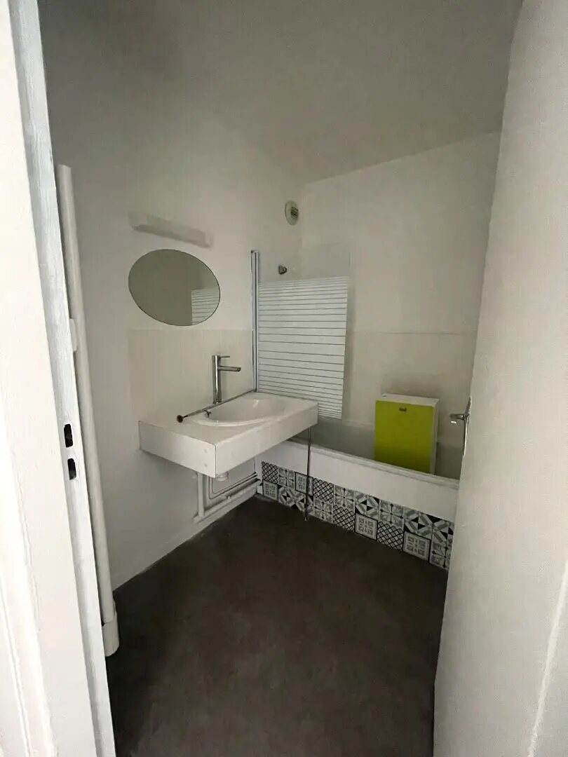 Appartement à louer, 73m², Unieux