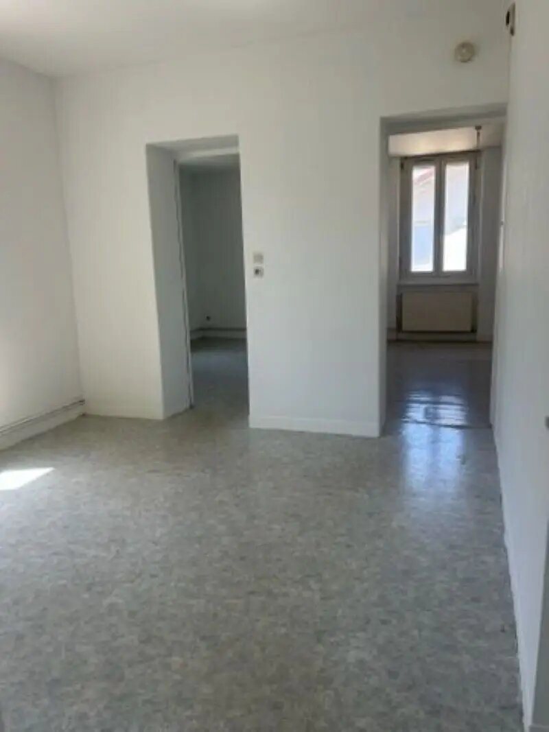 Appartement à louer, 55m², Saint-Étienne