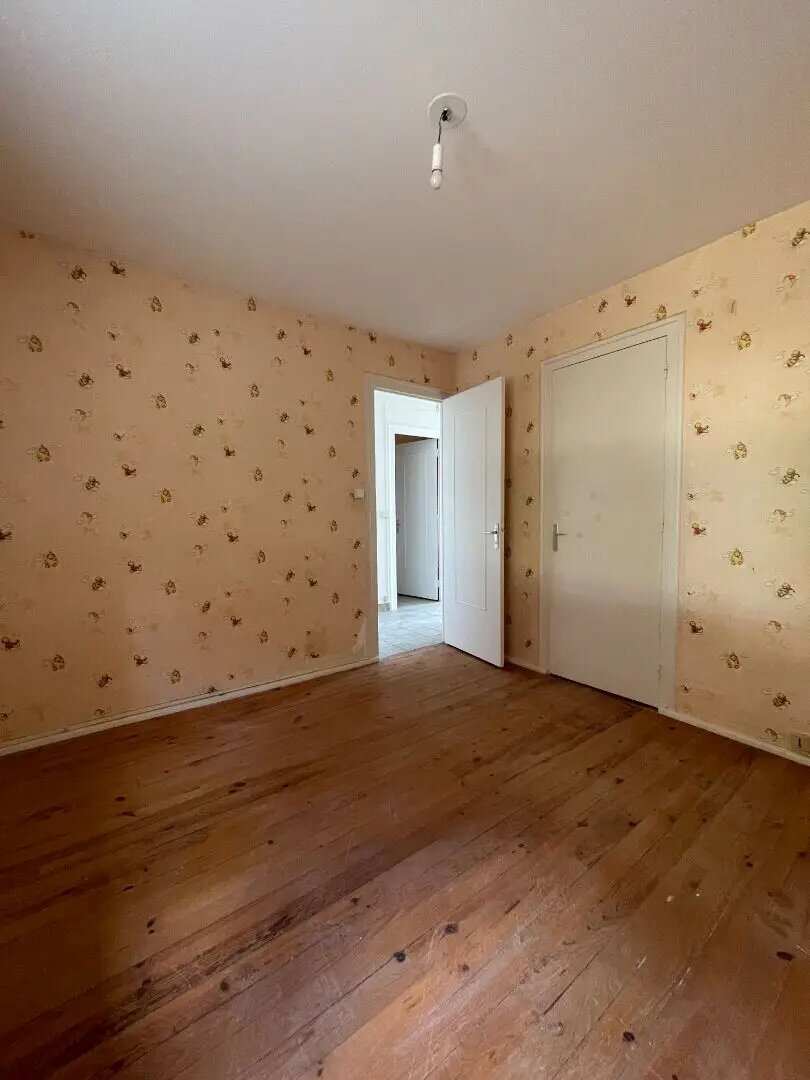 Appartement à louer, 69m², Saint-Bonnet-le-Château